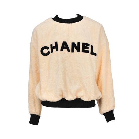 pullover chanel aufdruck|Chanel pullover flannel.